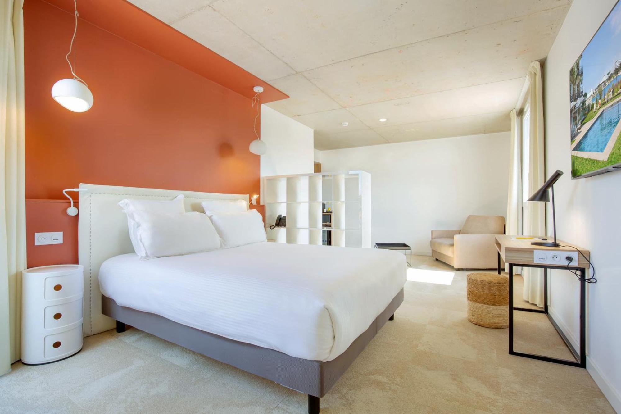 Golden Tulip Hotel & Rooftop Martigues Provence ห้อง รูปภาพ
